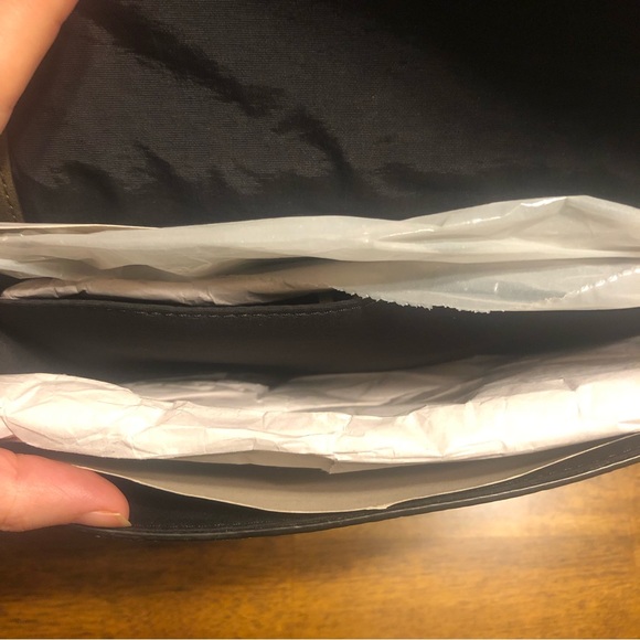 NWT $328 FRYE Samantha Quilted Leather Crossbody Bag in Fatigue! - Picture 13 of 15